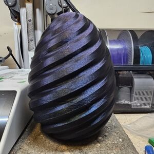 3D printed swirl screw top dragon egg 5in
